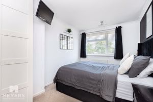 Photo 16- click for photo gallery